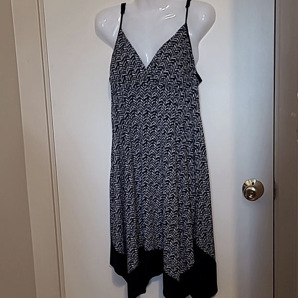 CandyCouture Black and White Summer Dress - Picture 1 of 8